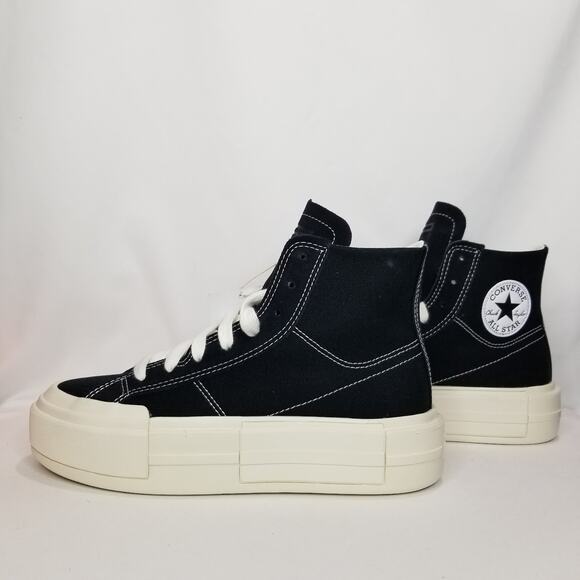 Converse CTAS Platform Cruise Hi Tops Brand New Women's 8.5  Black A04689C NWT - Picture 2 of 9